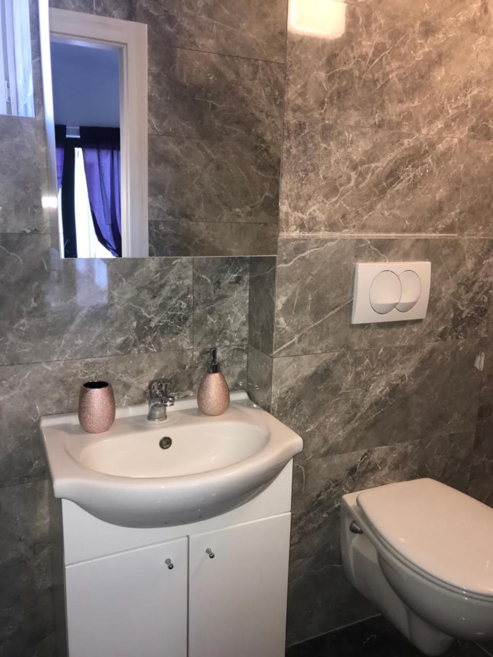 סנג' Rooms Milena מראה חיצוני תמונה