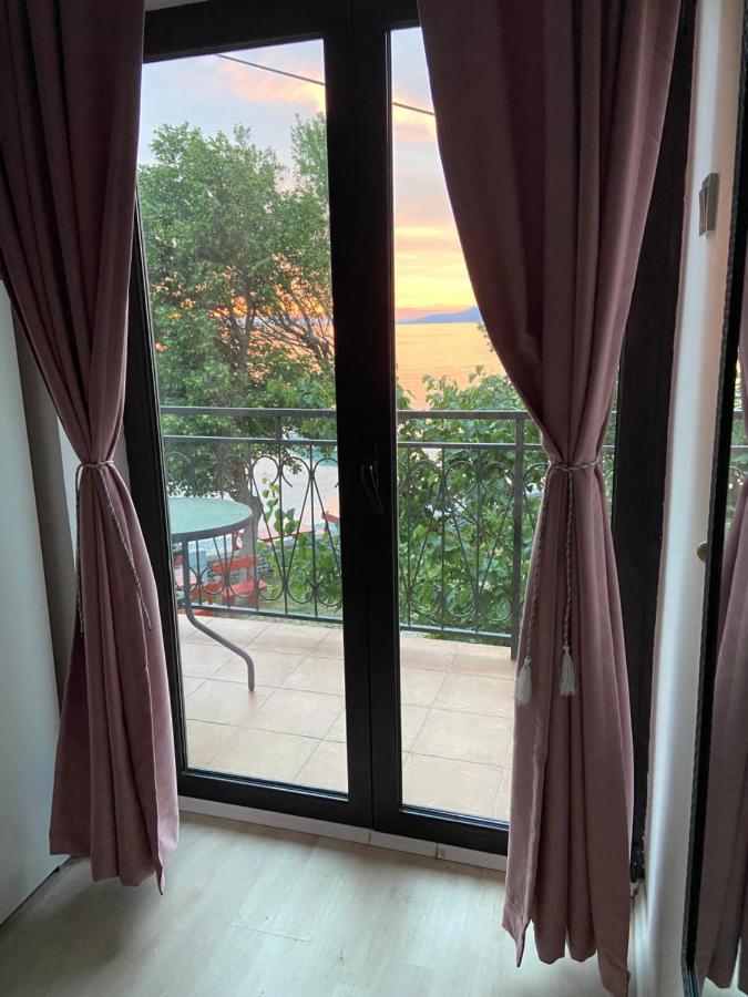 סנג' Rooms Milena מראה חיצוני תמונה